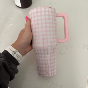 Hydrojug 32oz pink gingham waterbottle